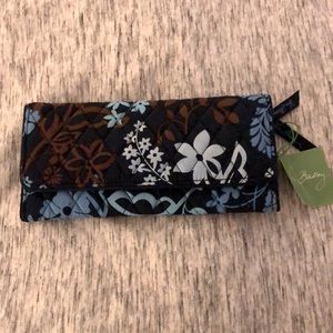 Vera Bradley wallet